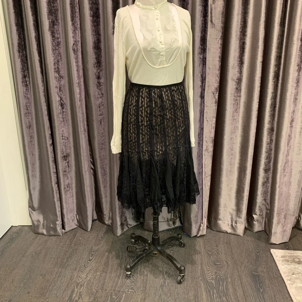 Chic blouse - Picture 2 of 3